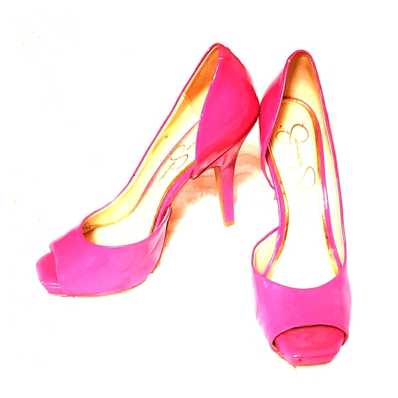 Heels - Picture 1 of 5